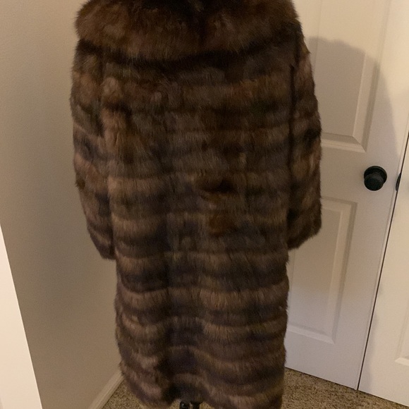 Russian sable knee length coat - Picture 7 of 9